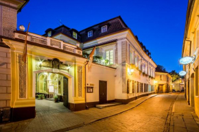 Отель Shakespeare Boutique Hotel  Вильнюс